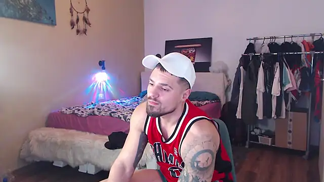 Tiberius_hunk's cam snapshot