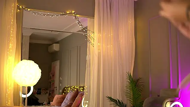 OhAnita's cam snapshot