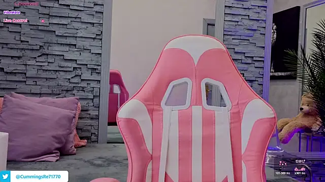 Reina_Cummings's cam snapshot