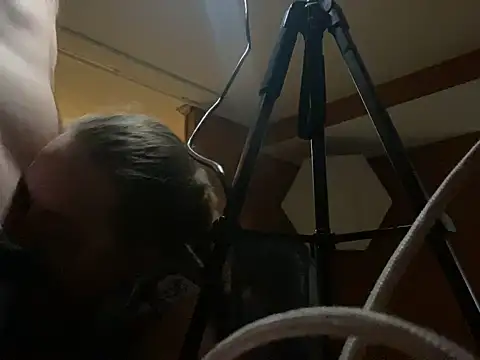 Mac_ThunderCock's cam snapshot