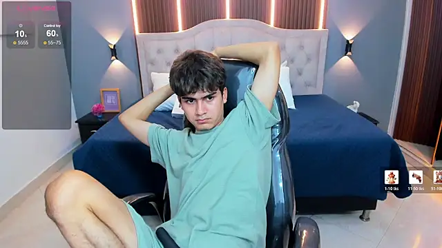 Tommy18__'s cam snapshot