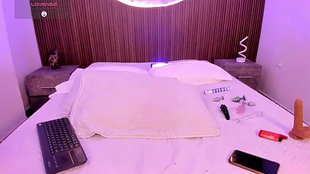 IvannaVolk_'s cam snapshot