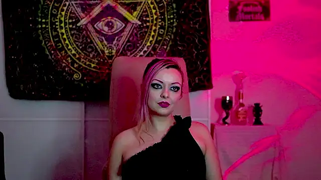 GoddessRubySnow's cam snapshot