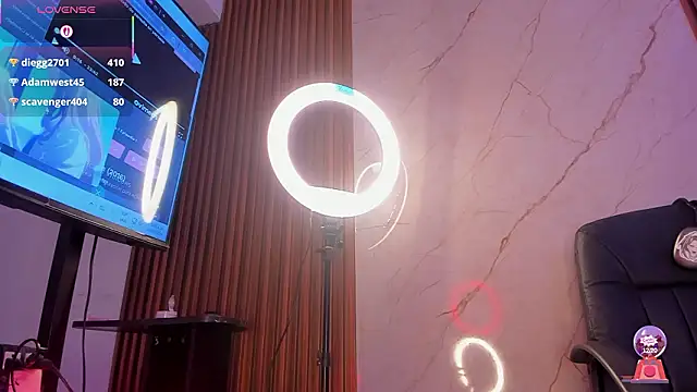 Emiilycollins's cam snapshot