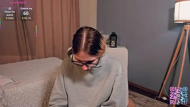 SharylSmalt's cam snapshot