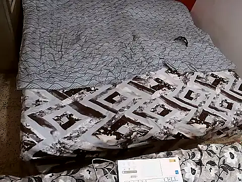 Lovelycouple25's cam snapshot