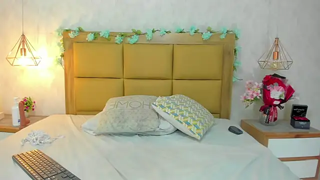 TAYLORMEYER1's cam snapshot