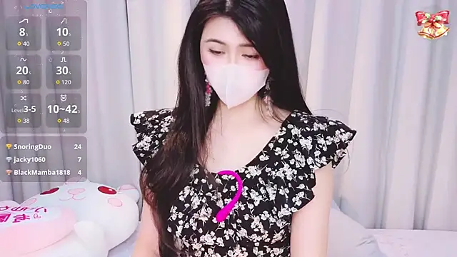 1-Emma-1's cam snapshot