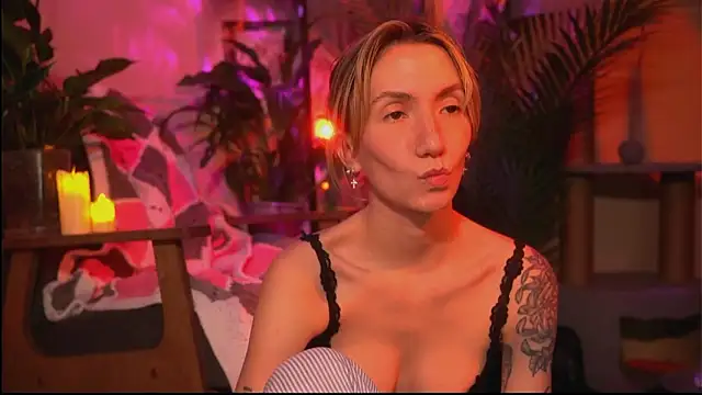 Arianna_Richi's cam snapshot