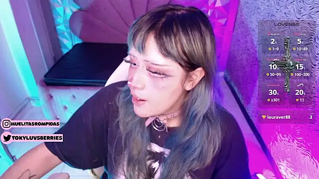 toky_doll's cam snapshot