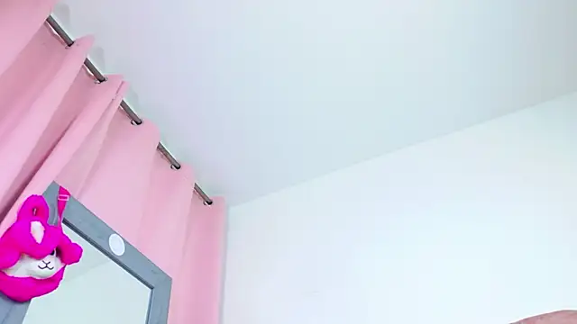 AteneaCox's cam snapshot