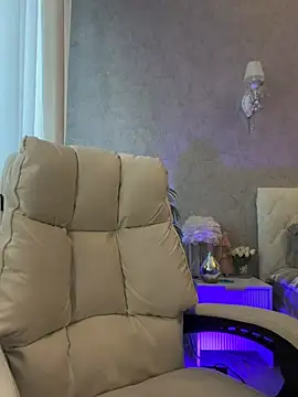 LianaCruz__'s cam snapshot