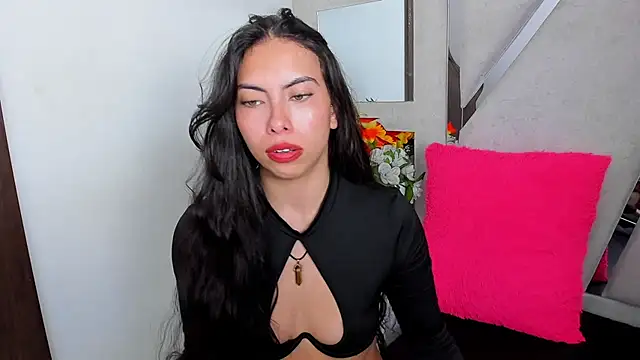 Alana_Hotterr's cam snapshot