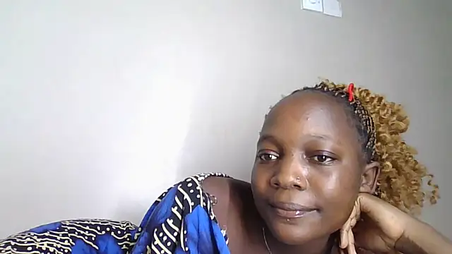 PrettyMesss's cam snapshot