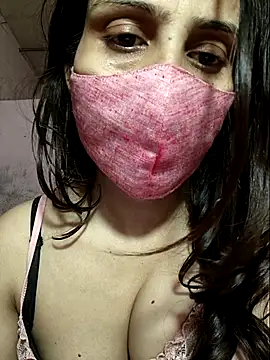 XOODIVAA's cam snapshot