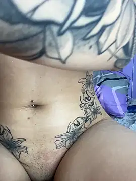 sharlot24's cam snapshot