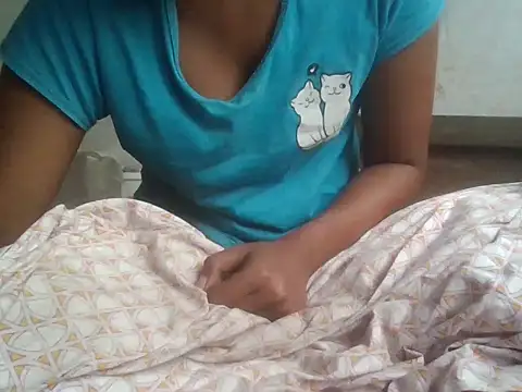 Nora-2003's cam snapshot