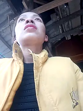 Andrea-688's cam snapshot