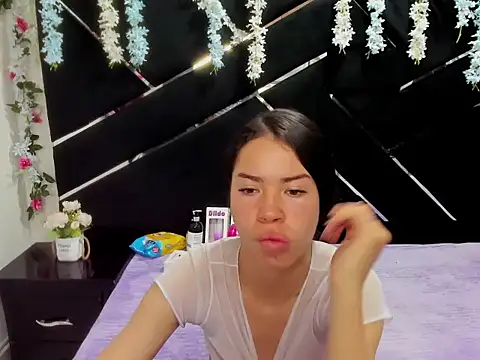 Nanis_James's cam snapshot