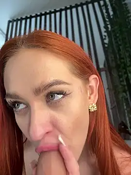 LittleFox___'s cam snapshot