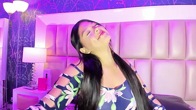 HatsaJones's cam snapshot