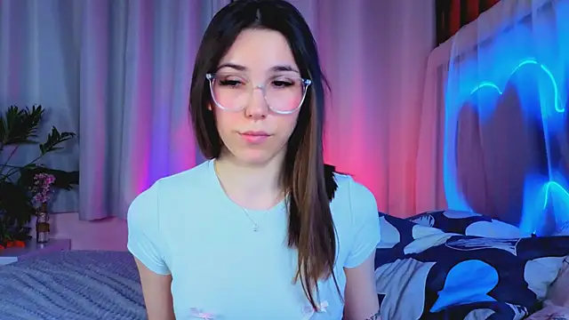 -CindyLou's cam snapshot