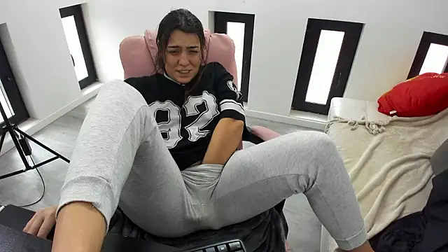 Dyana_Kaylinn's cam snapshot