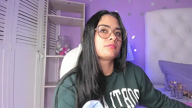 scarlette_15_'s cam snapshot