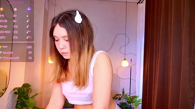 Lina_Glow's cam snapshot