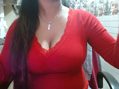 LovingPihu's cam snapshot