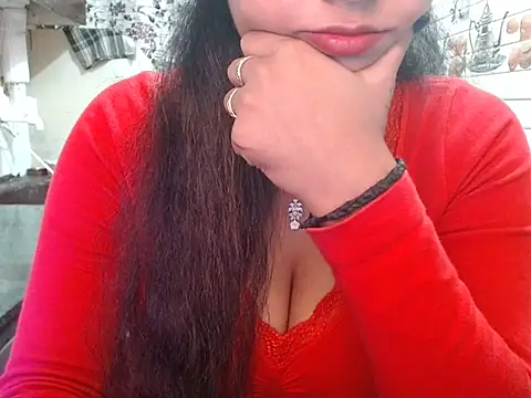 LovingPihu's cam snapshot