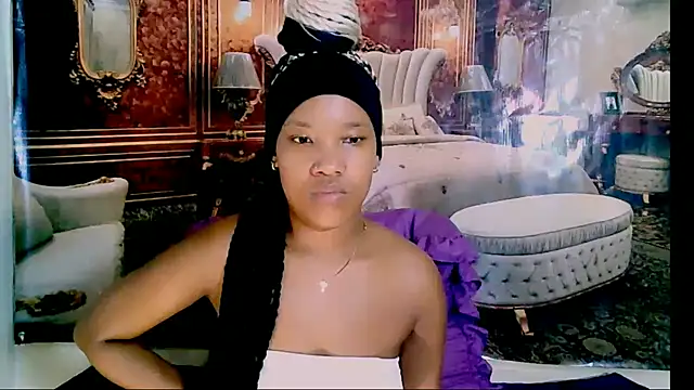 EroticSexyPrada's cam snapshot