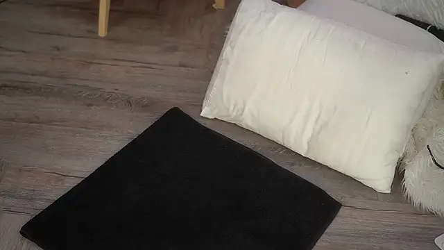 Arte_Adelle's cam snapshot