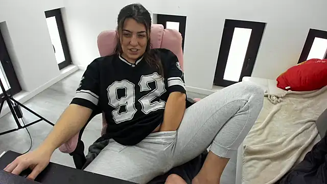 Dyana_Kaylinn's cam snapshot