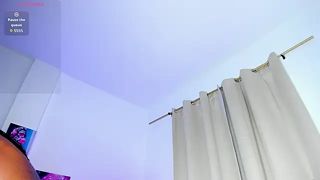 ashly_pnik1's cam snapshot