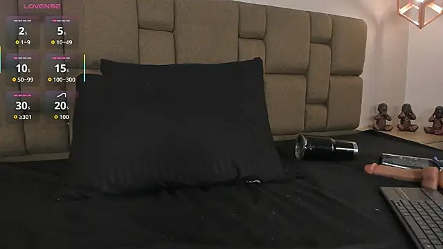 Julieth_Rojas's cam snapshot