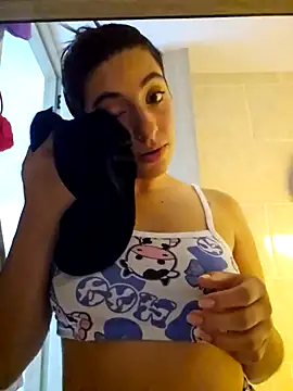 Meganthomson's cam snapshot