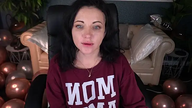 Dafni_Monn's cam snapshot