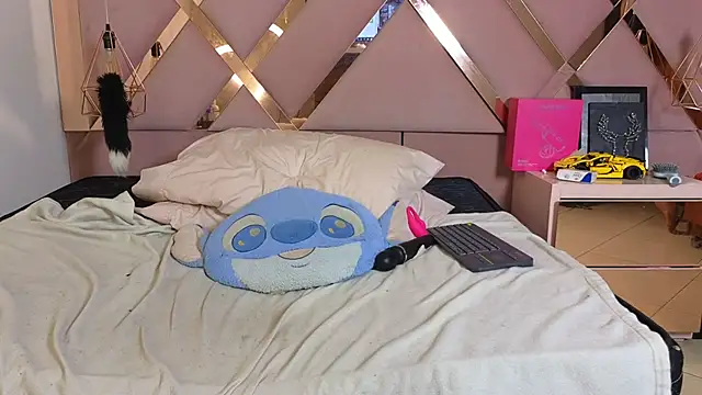 Sophia_moo_'s cam snapshot