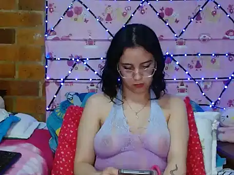 LunaVinxxen's cam snapshot