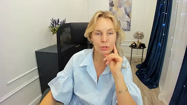 Sinty_Devis's cam snapshot