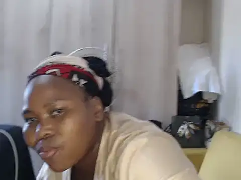 Sweet1QueenofSouth's cam snapshot