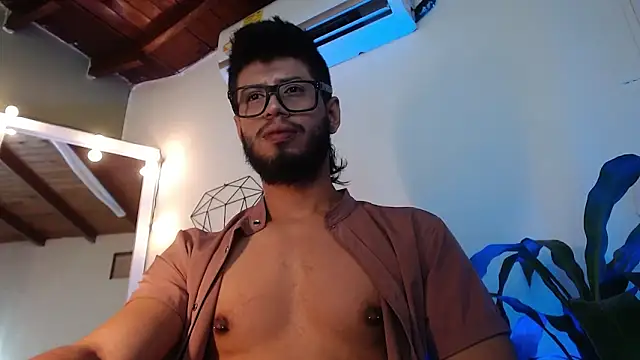 Colby_brown03 live sex cam