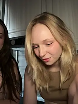 RollDolls's cam snapshot