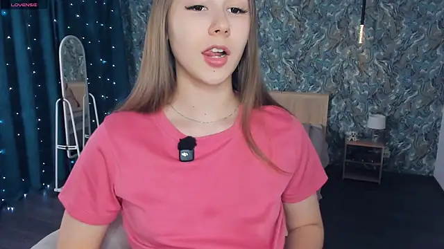 MondoNeko's cam snapshot