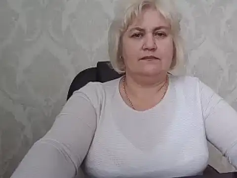 AngelaFamez's cam snapshot