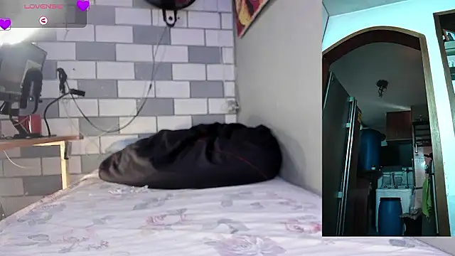 Johana_bbw's cam snapshot