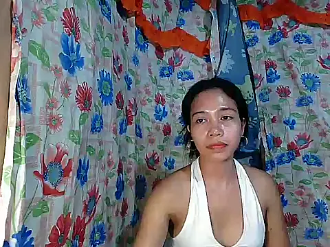 PinaySkinnyGirl's cam snapshot