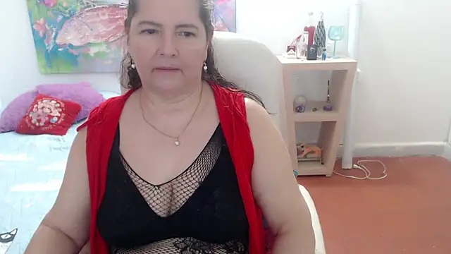 leonela_69's cam snapshot