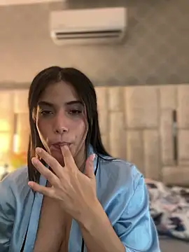 _Eurekaa_ live sex cam